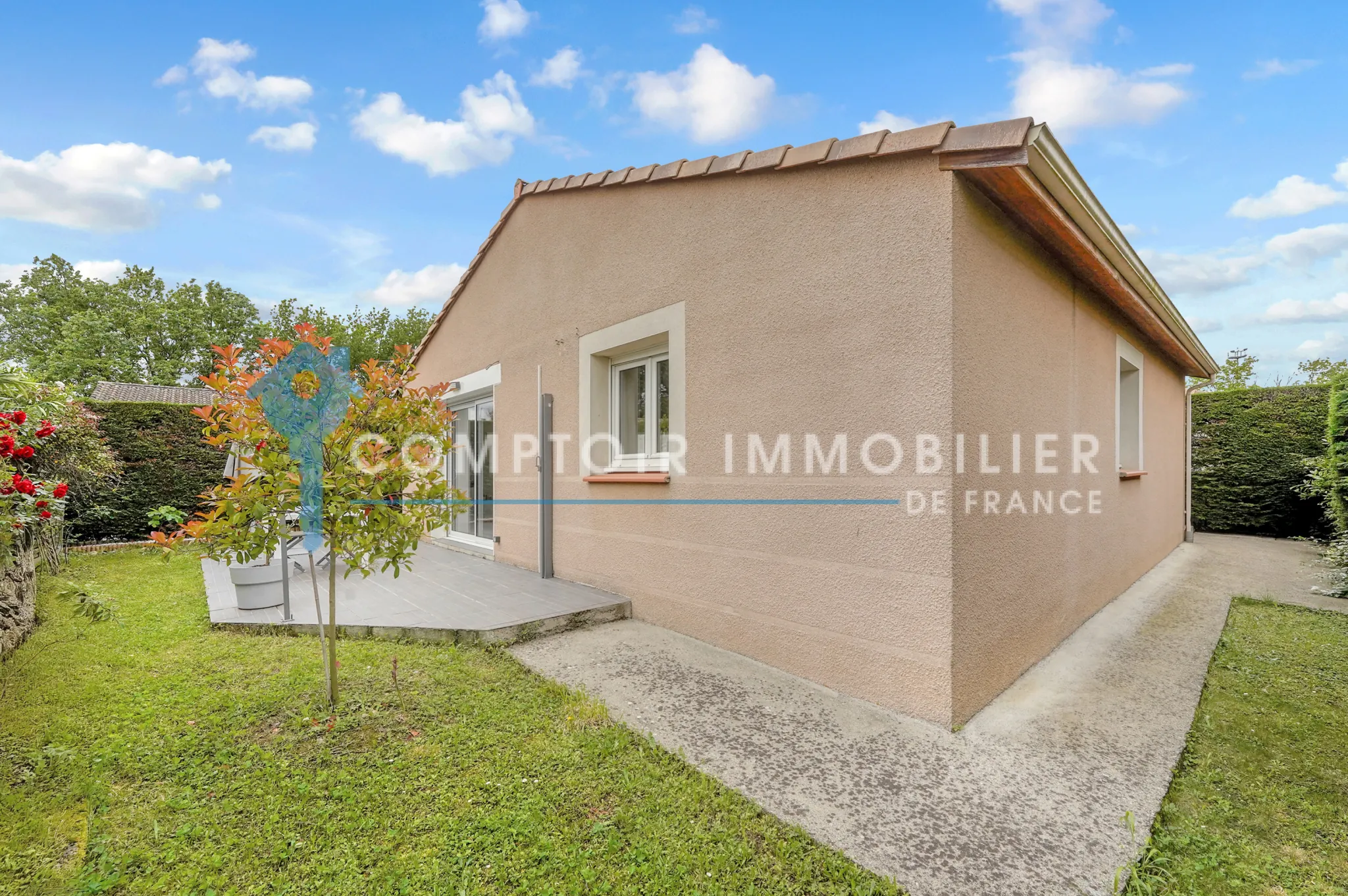 Villa 4 pièces de 85 m² à Castelginest, terrasse et garage 