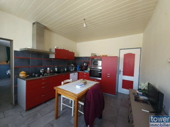 Maison à vendre à Wizernes avec 3 chambres et espace extérieur