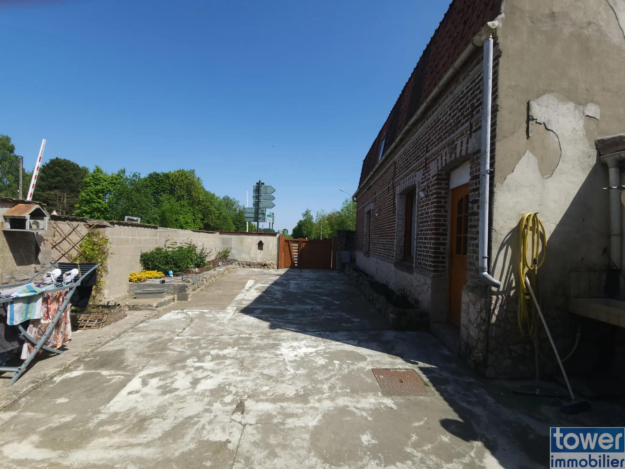 Maison à vendre à Wizernes avec 3 chambres et espace extérieur 