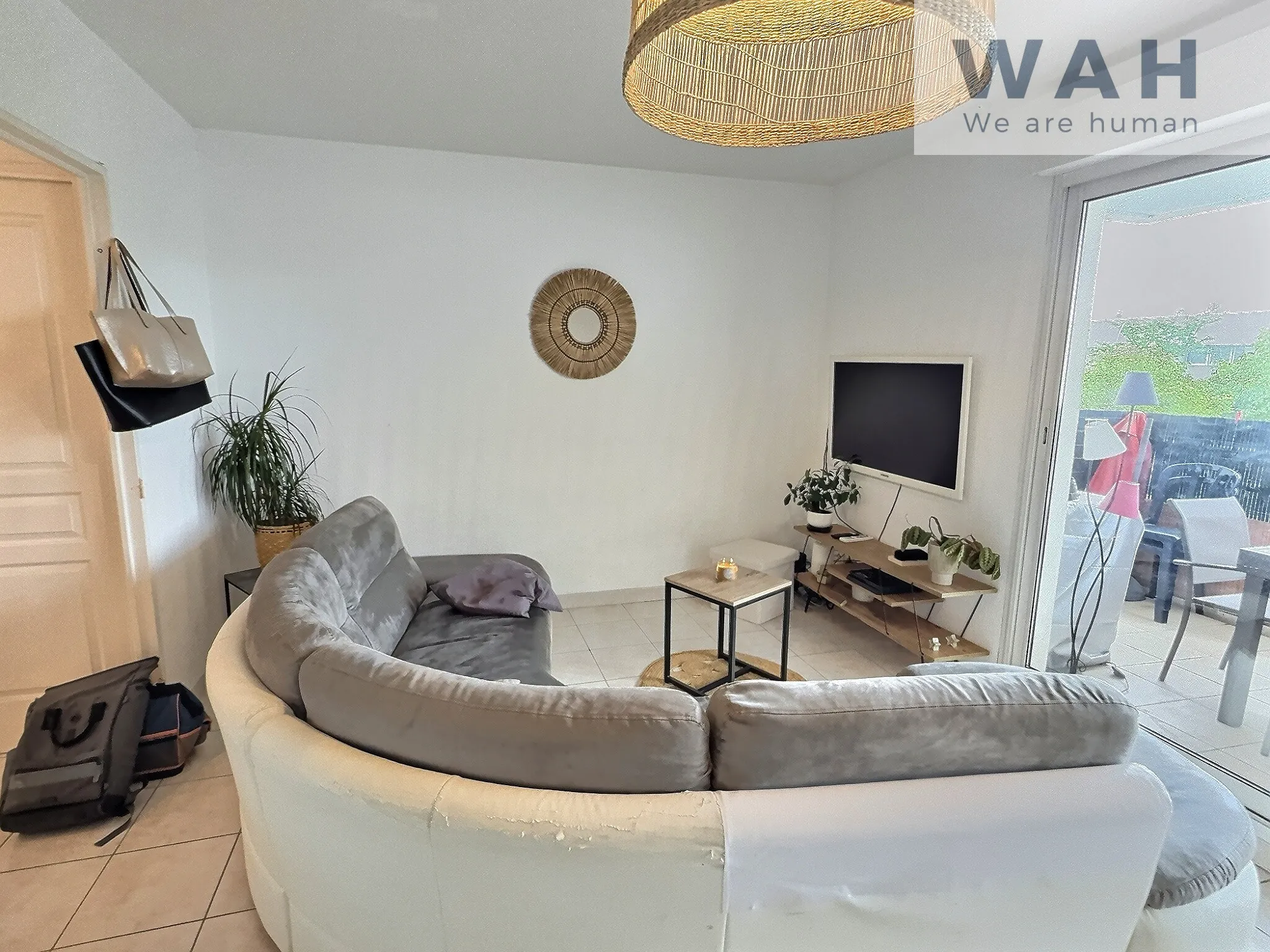Appartement 3 pièces au Crès avec terrasse, parking et proximité des commodités 