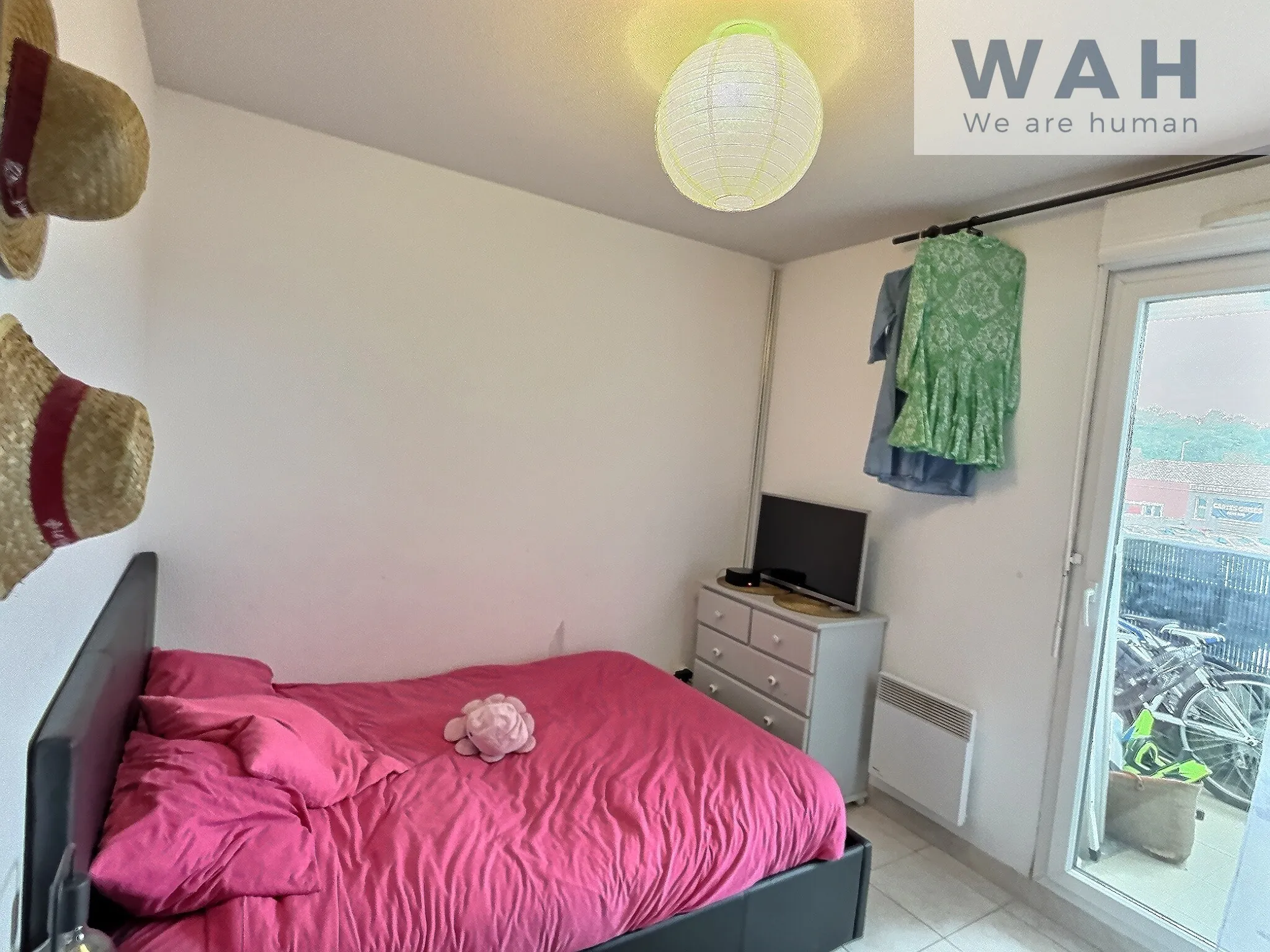 Appartement 3 pièces au Crès avec terrasse, parking et proximité des commodités 