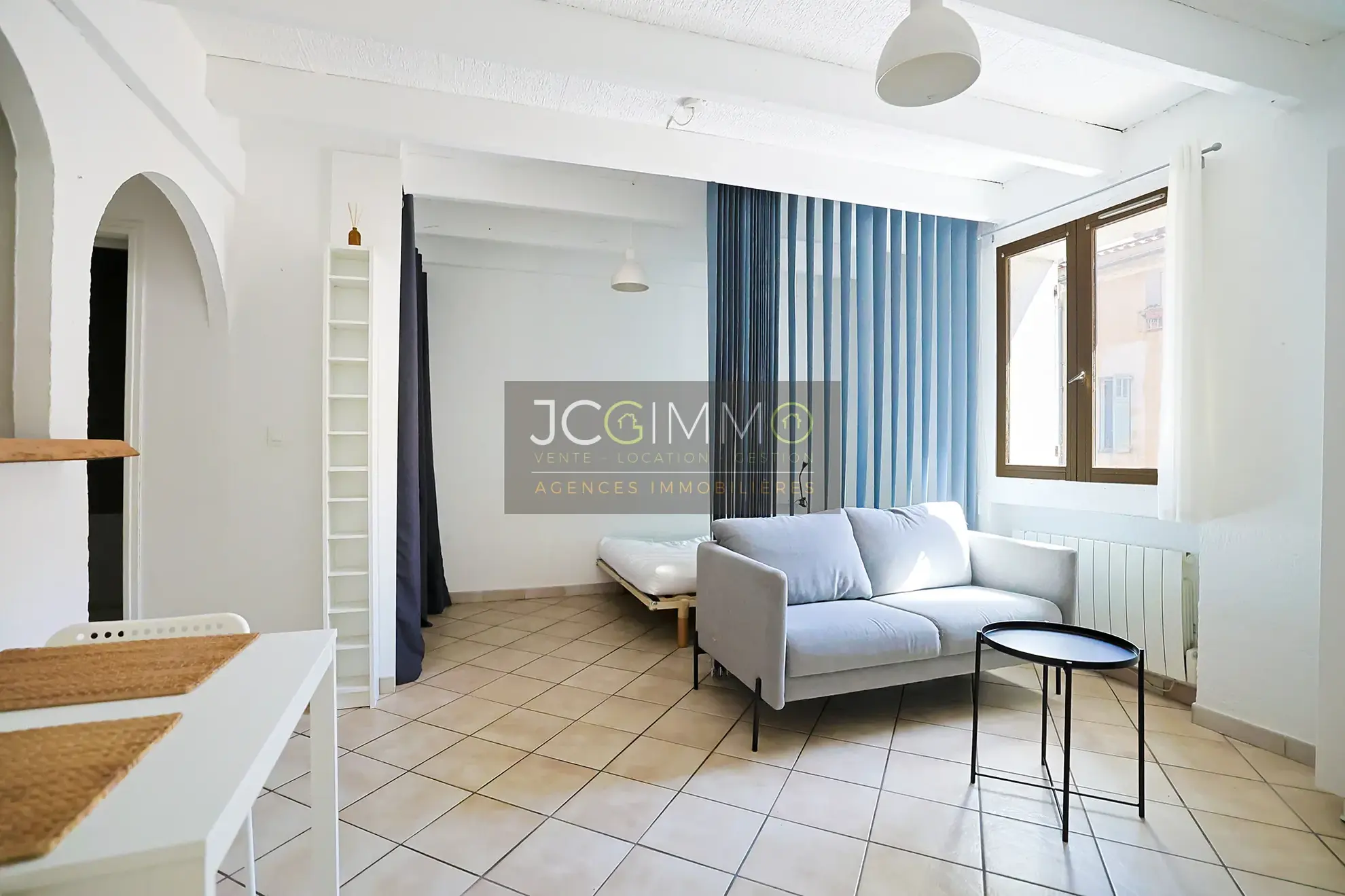 Appartement T1 à Solliès Pont Centre-ville – Investissement locatif rentable 