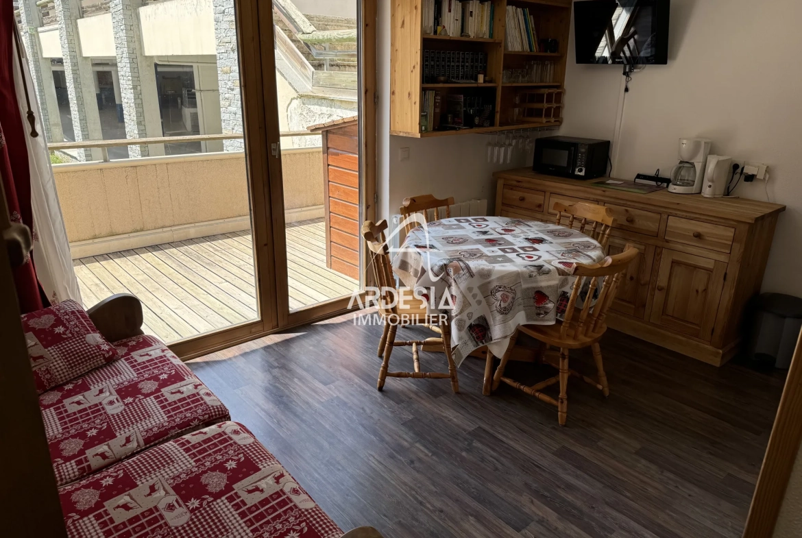 Appartement 35m² à La Norma avec balcon et vue montagne, idéal pour sports d'hiver 