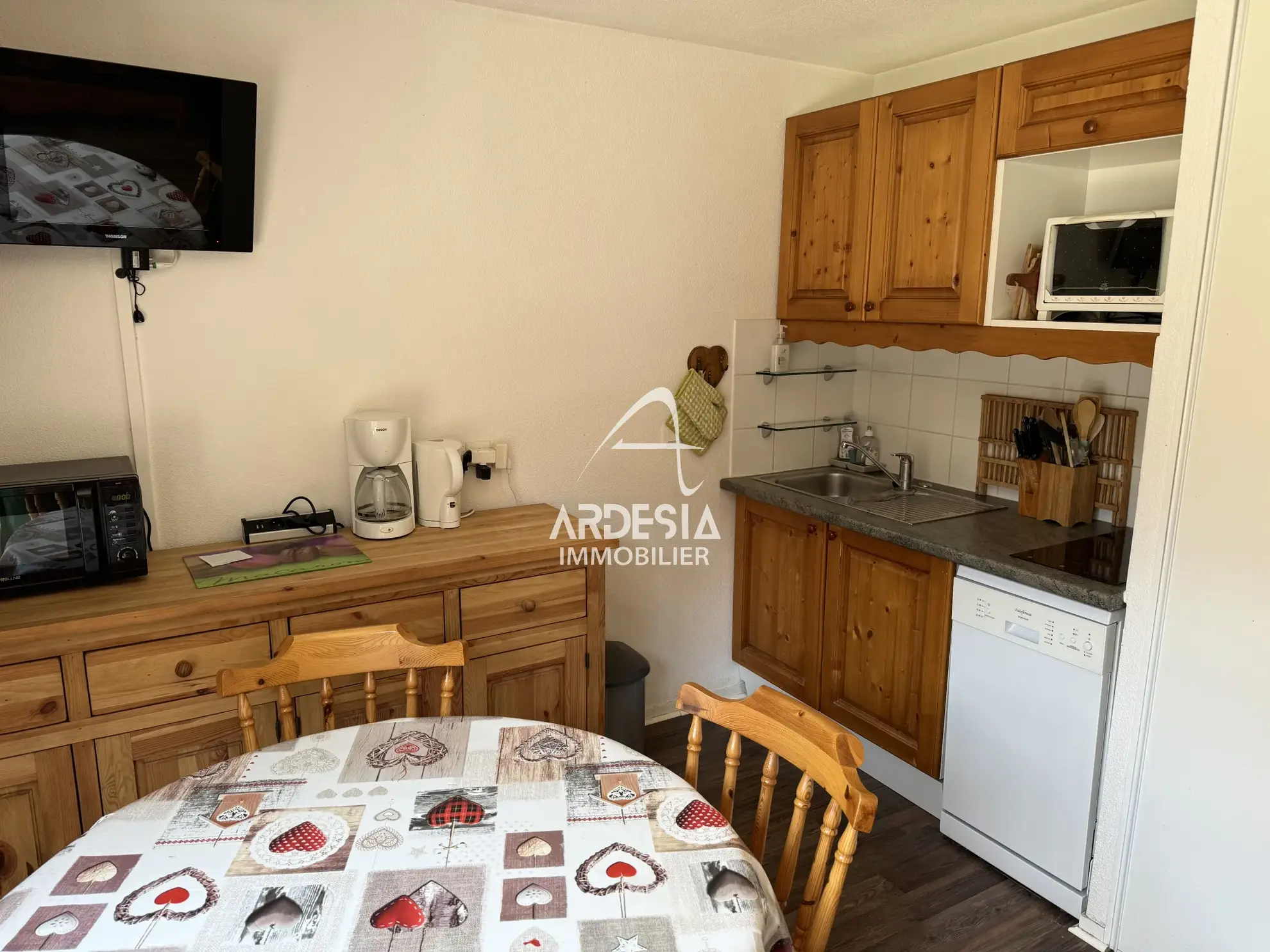 Appartement 35m² à La Norma avec balcon et vue montagne, idéal pour sports d'hiver 