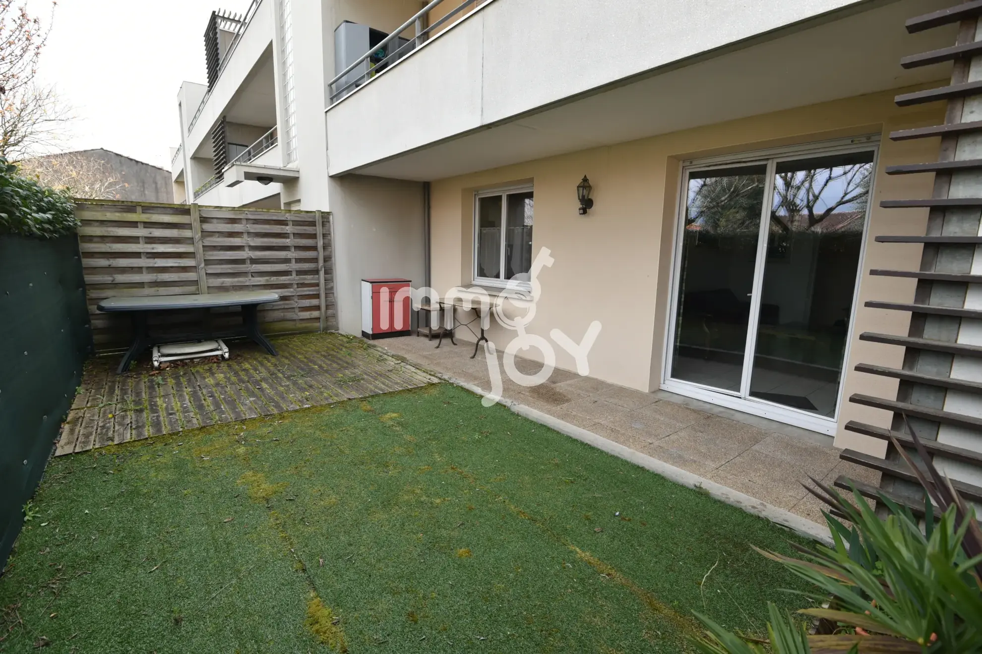 Appartement T3 de 60 m² avec jardin et piscine à Tournefeuille 