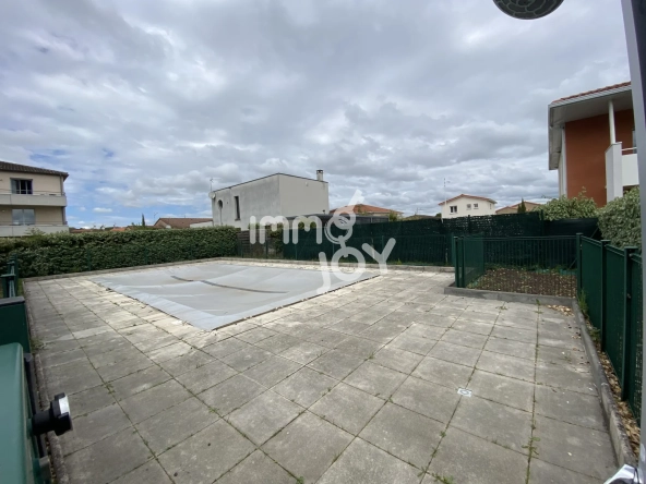 Appartement T3 de 60 m² avec jardin et piscine à Tournefeuille 