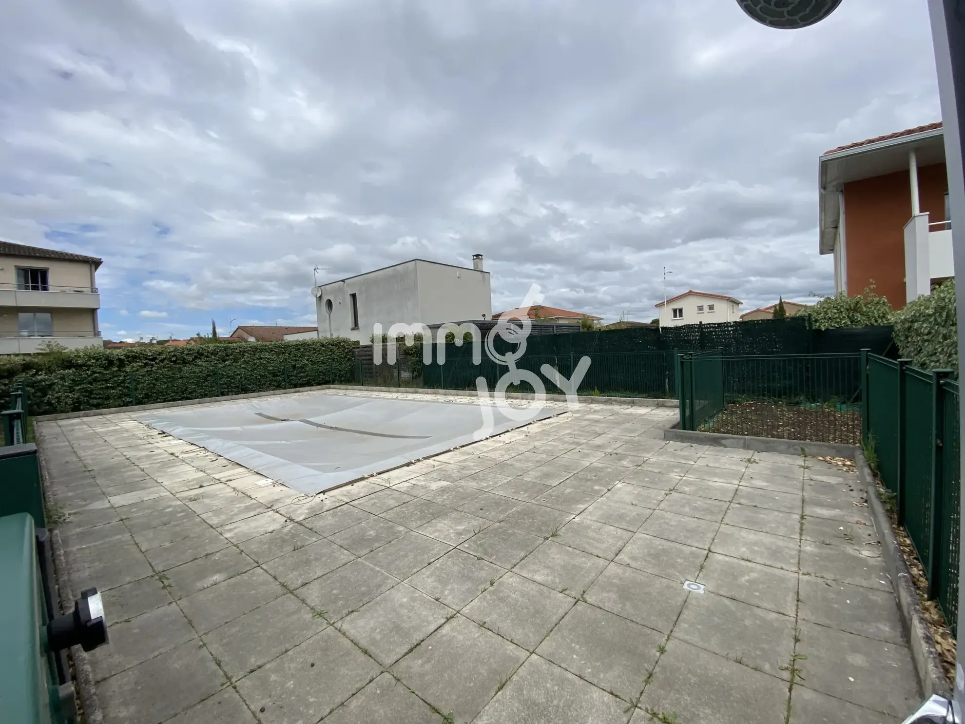 Appartement T3 de 60 m² avec jardin et piscine à Tournefeuille 