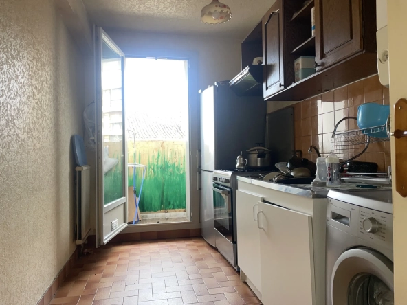 Appartement T3 de 64,04 m² avec cave et balcon à Marseille 13003