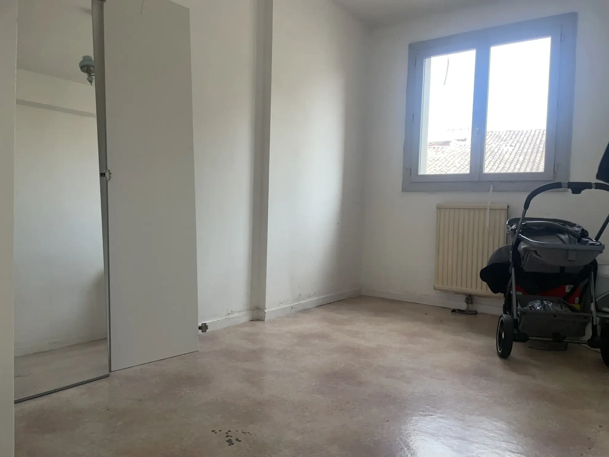 Appartement T3 de 64,04 m² avec cave et balcon à Marseille 13003 