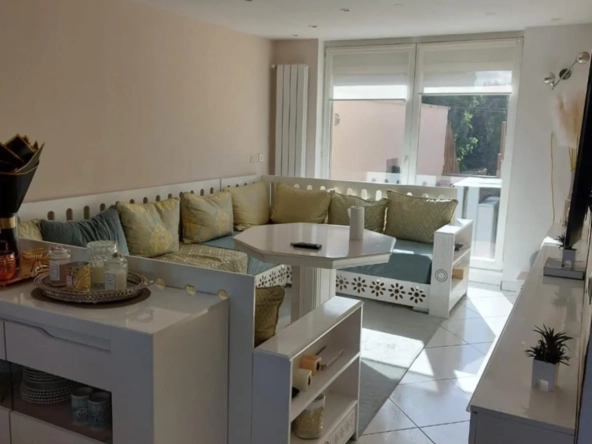 Maison de ville 106m² avec hangar et terrasse ensoleillée à Montigny-en-Gohelle