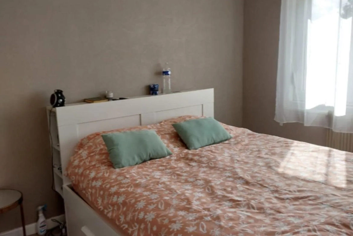 Maison de ville 106m² avec hangar et terrasse ensoleillée à Montigny-en-Gohelle 