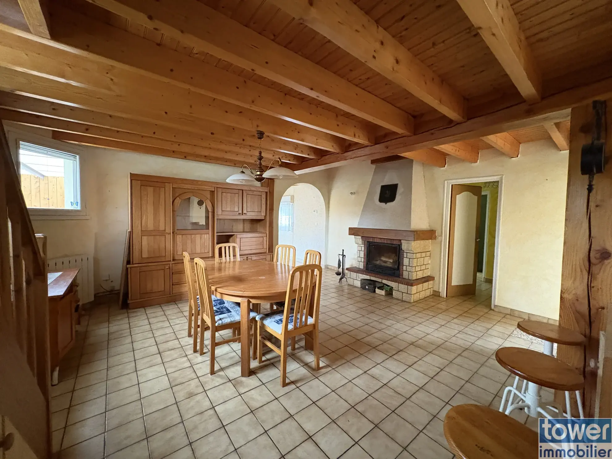 Charmant pavillon à Cozes avec jardin de 578 m² et dépendances - Vente immobilier 102 m² 