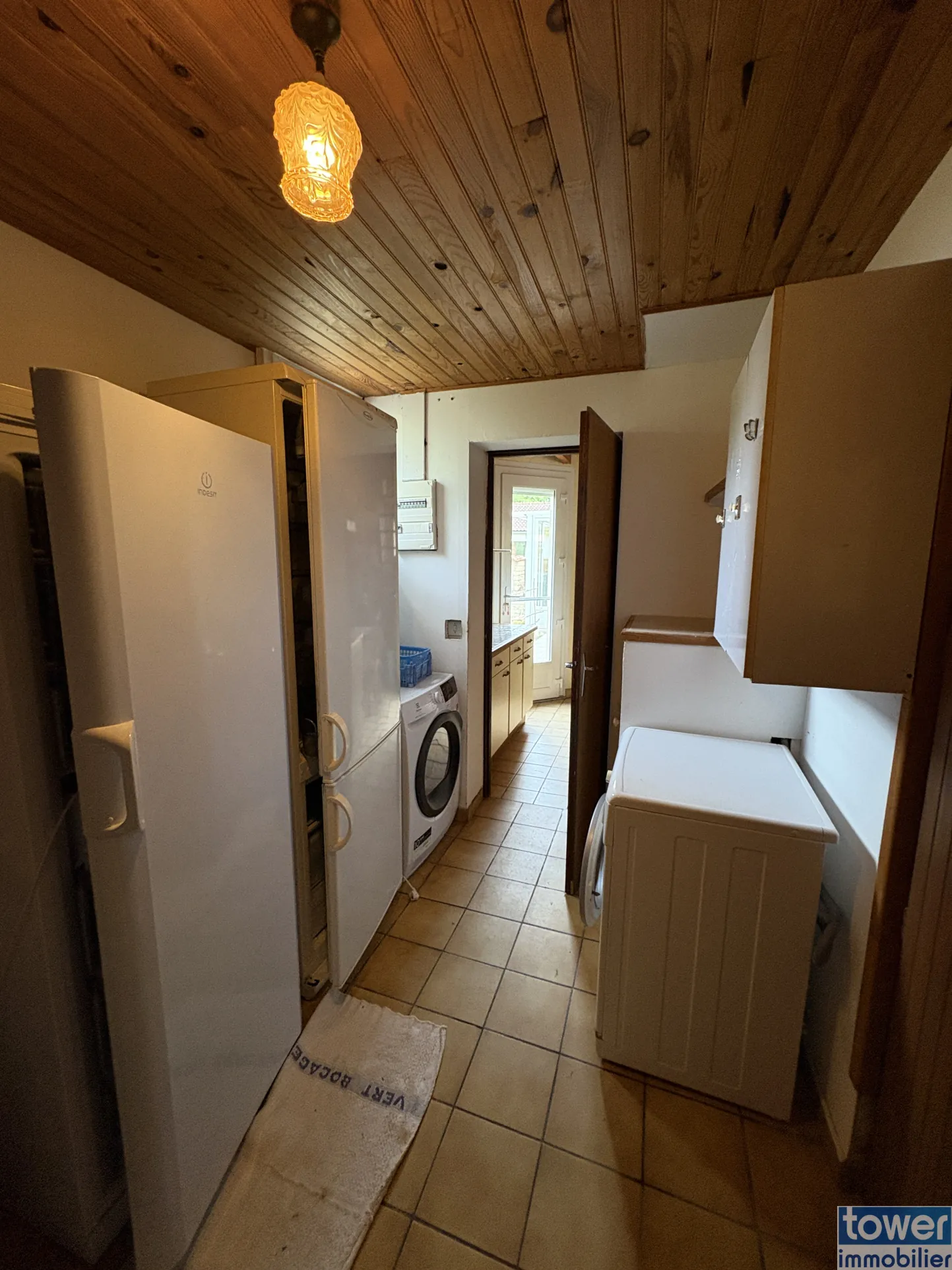 Charmant pavillon à Cozes avec jardin de 578 m² et dépendances - Vente immobilier 102 m² 