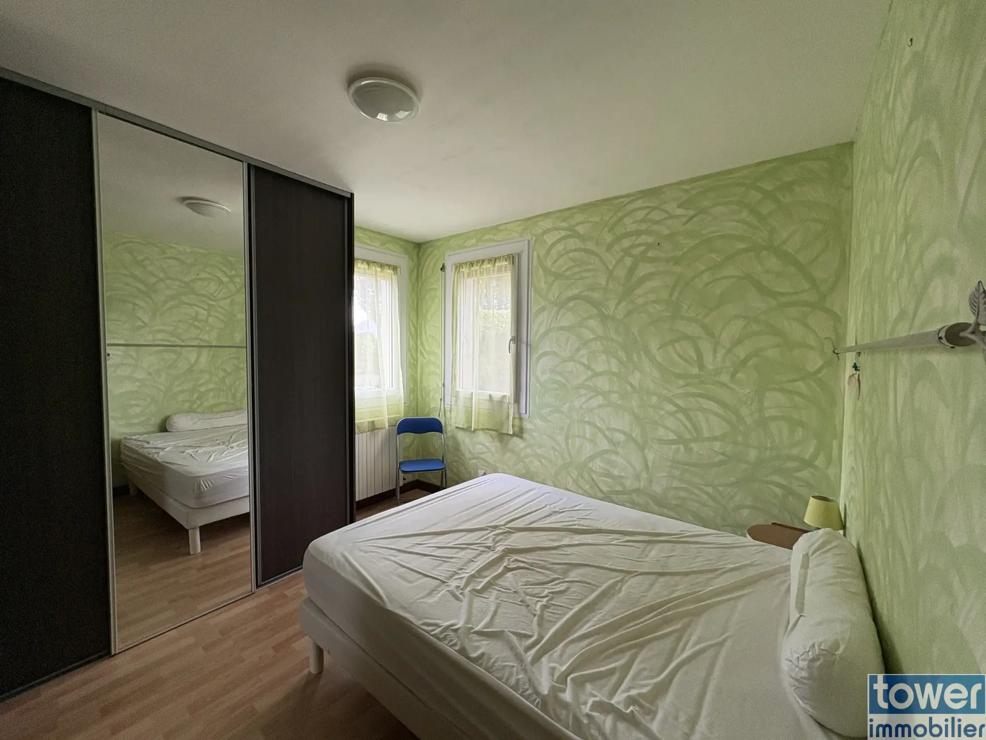 Charmant pavillon à Cozes avec jardin de 578 m² et dépendances - Vente immobilier 102 m² 