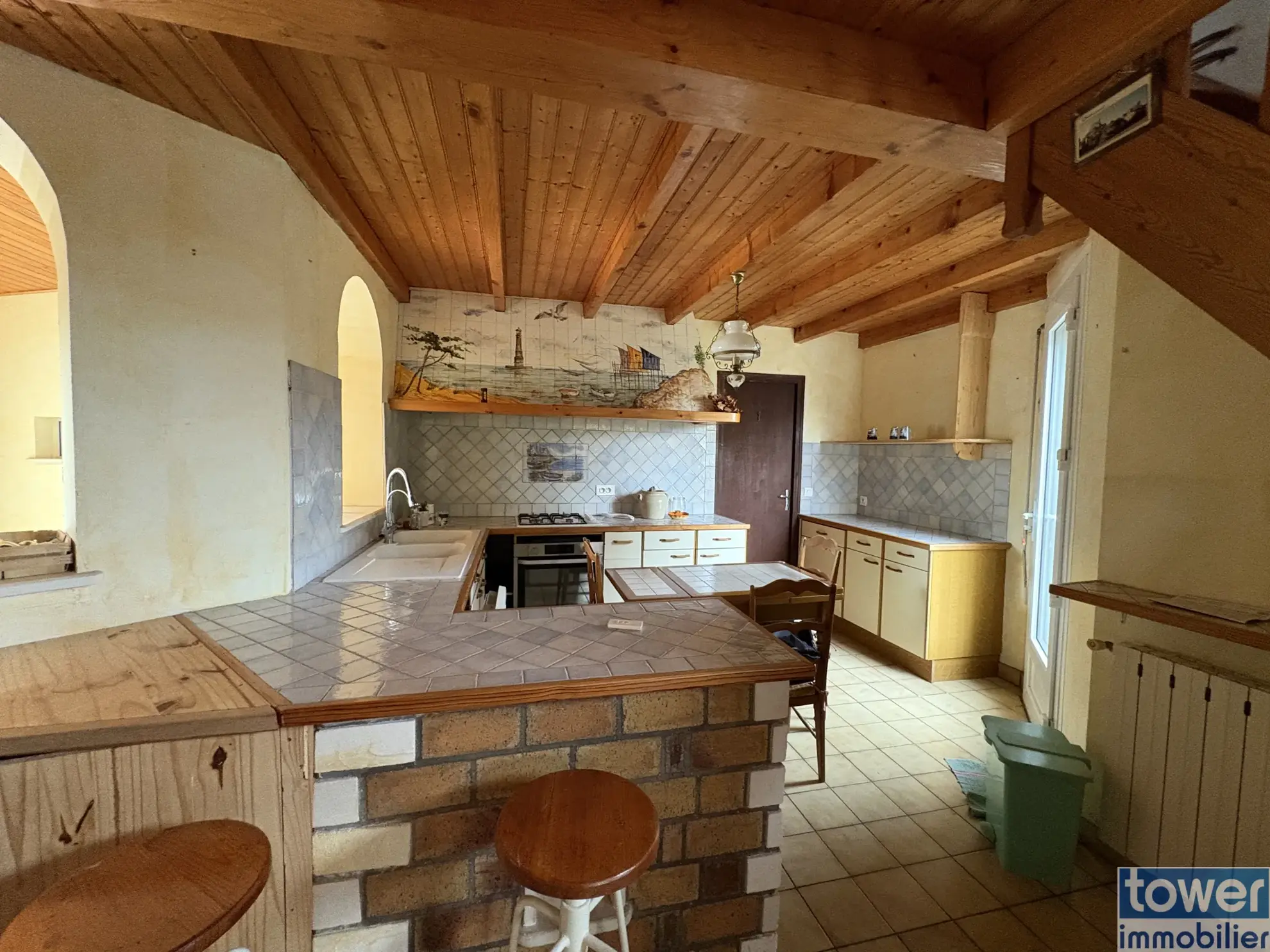 Charmant pavillon à Cozes avec jardin de 578 m² et dépendances - Vente immobilier 102 m² 