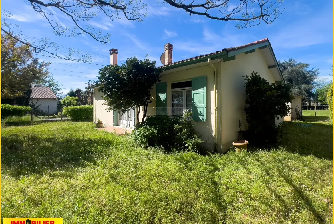 Maison de plain-pied avec grand garage à Podensac - Potentiel à rafraîchir 