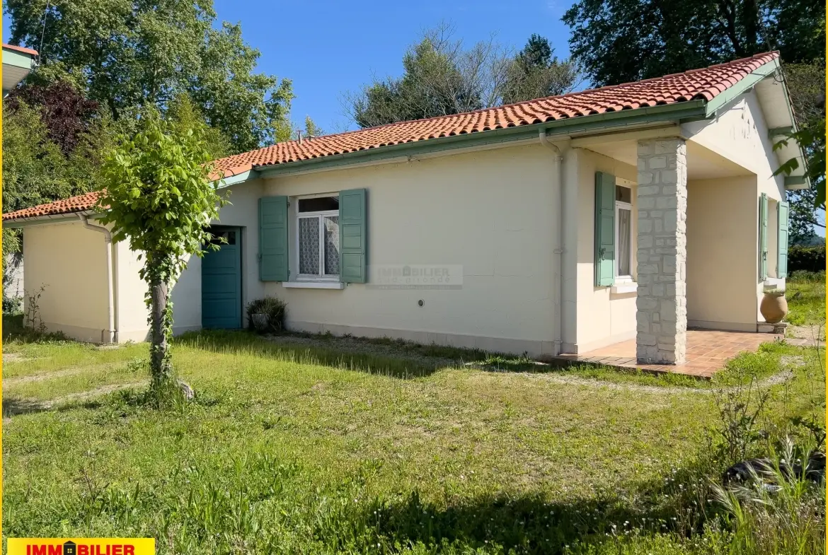 Maison de plain-pied avec grand garage à Podensac - Potentiel à rafraîchir 