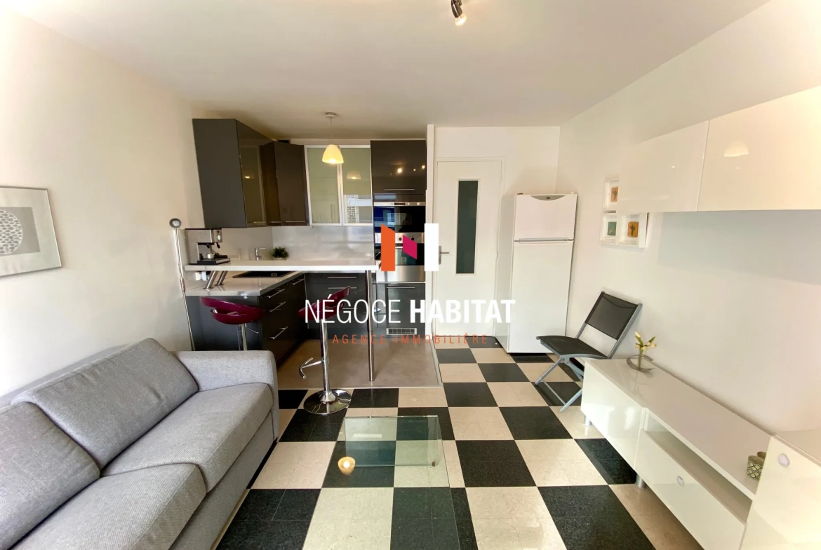 Bel appartement T2 rénové à Palavas-les-Flots, 50 m de la plage avec parking et balcon ensoleillé 