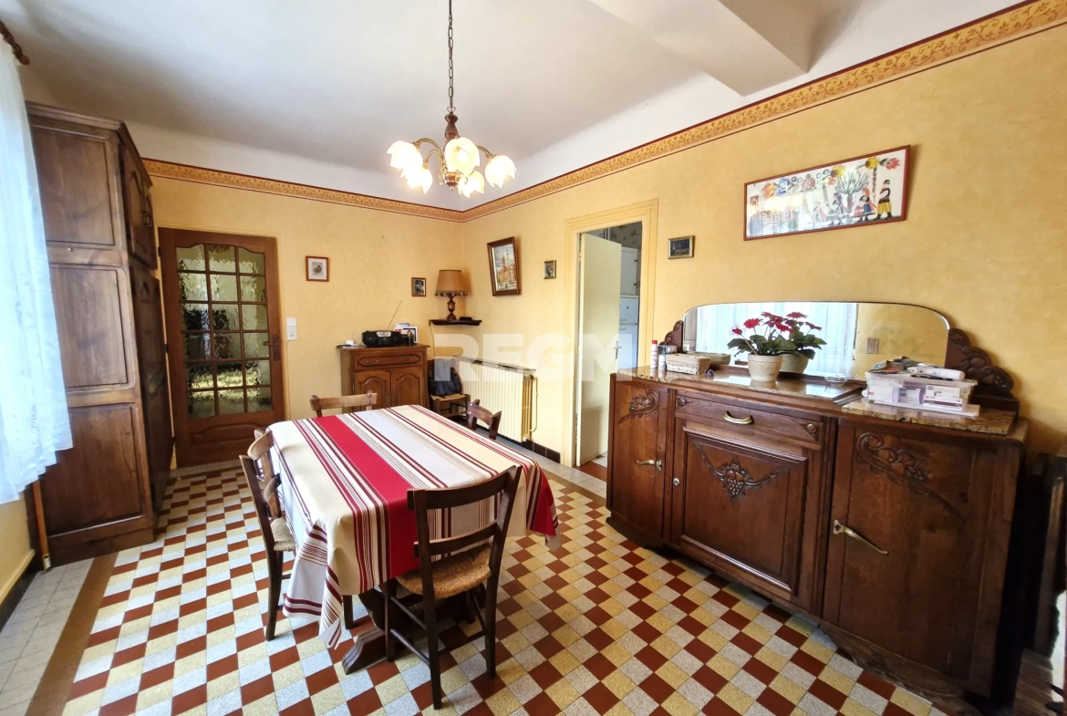 Maison ancienne avec jardin et garage à Oursbelille (65490) - Belle opportunité à saisir 