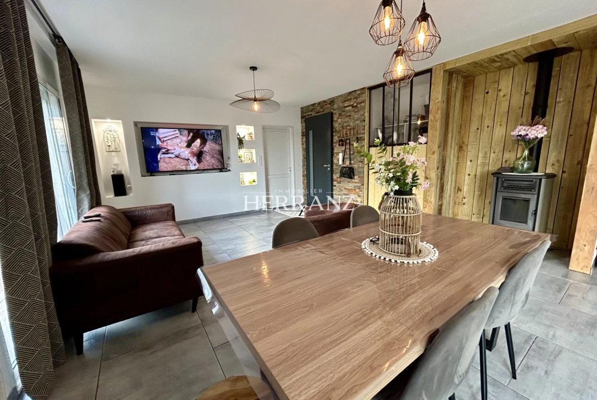 Maison de plain-pied récente avec terrain clos, proche commodités à Saint-Denis-de-Pile 