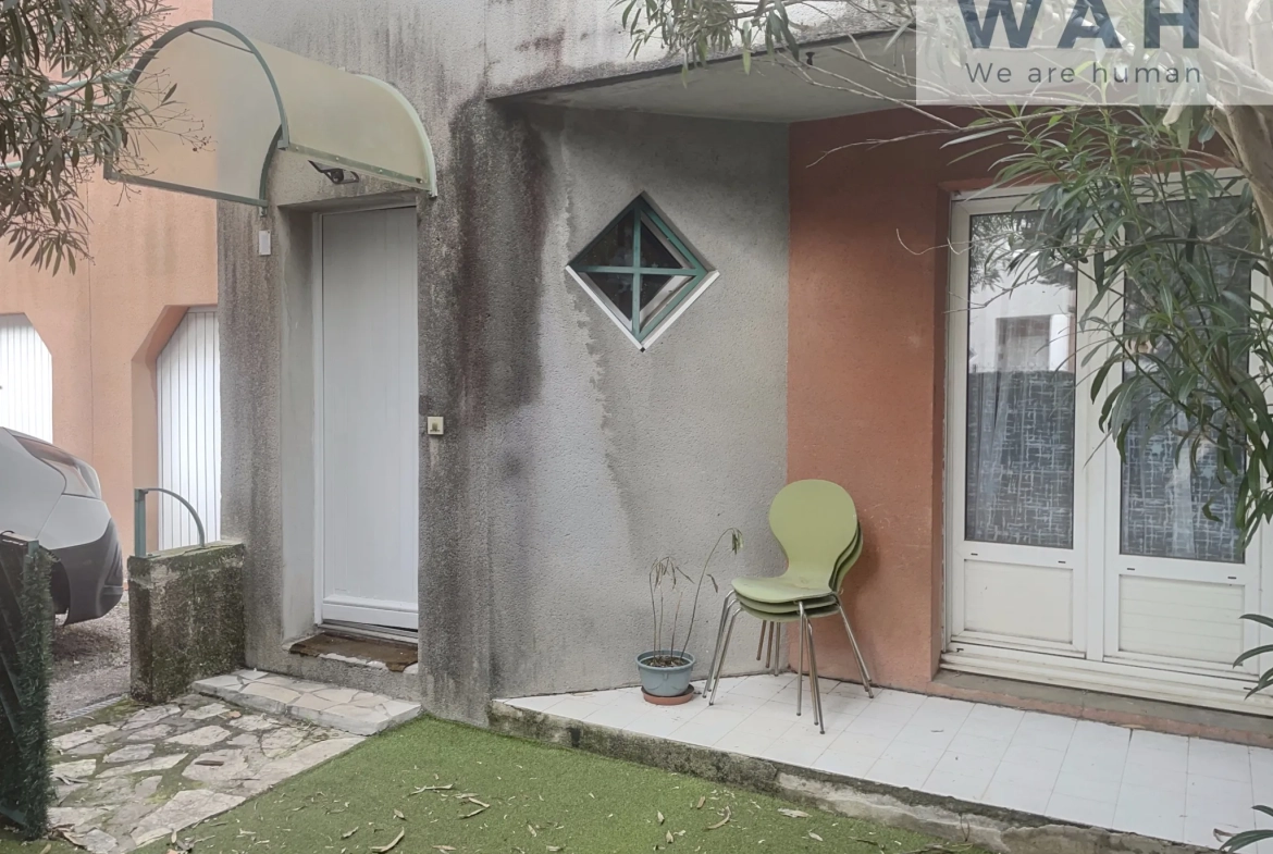 Maison de 99 m² à Nîmes avec 4 chambres, terrasse, garage et parking 