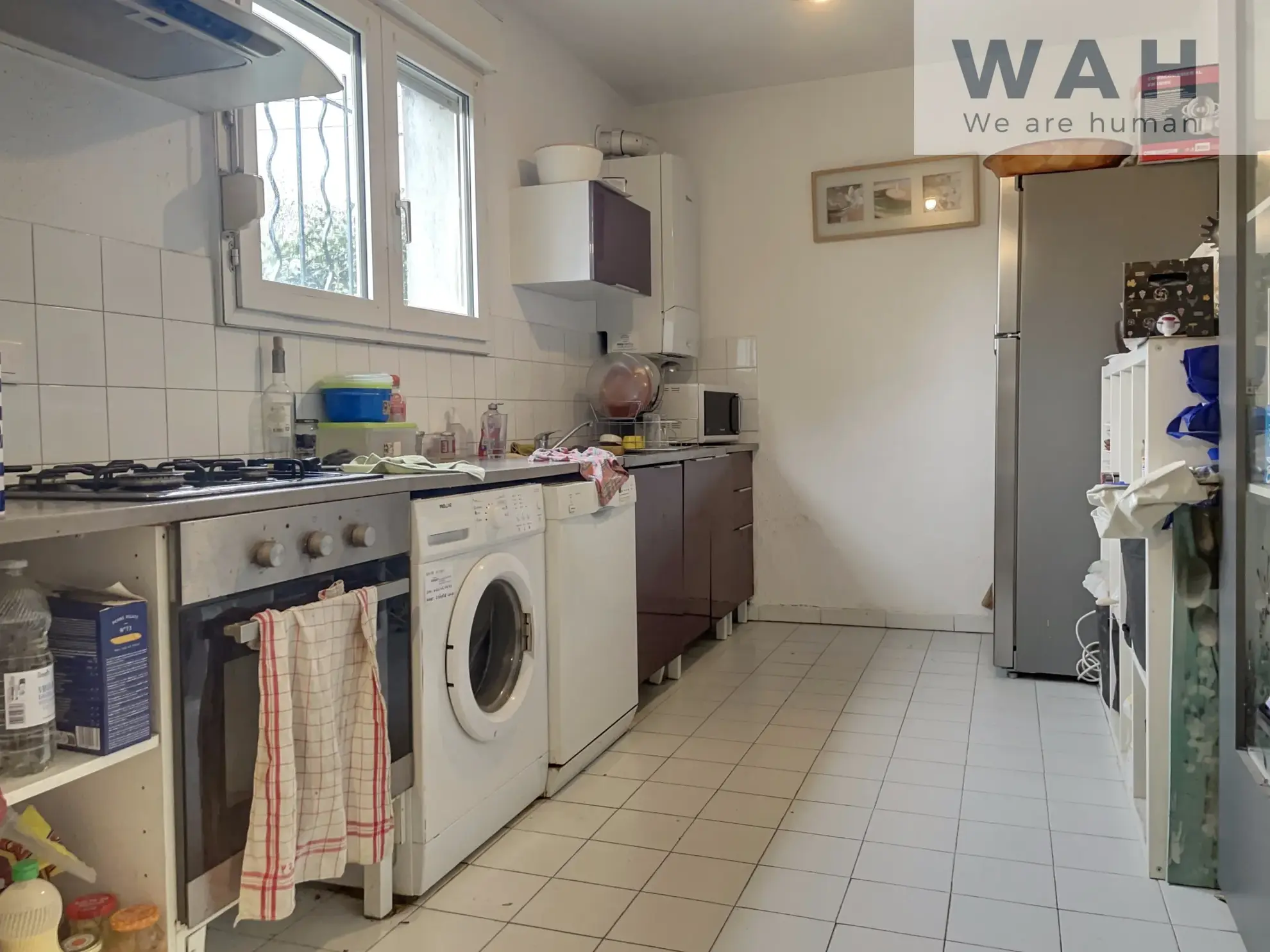 Maison de 99 m² à Nîmes avec 4 chambres, terrasse, garage et parking 
