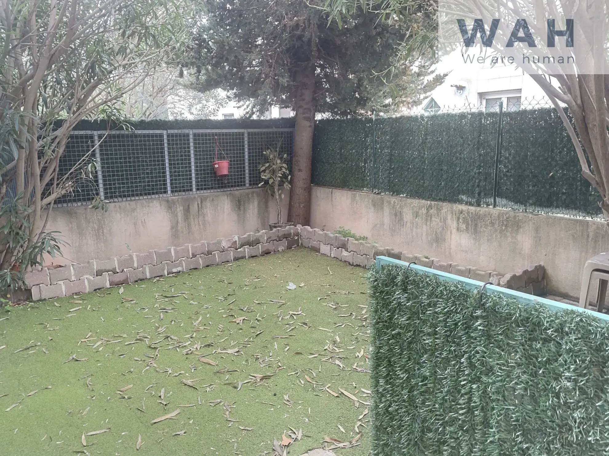 Maison de 99 m² à Nîmes avec 4 chambres, terrasse, garage et parking 