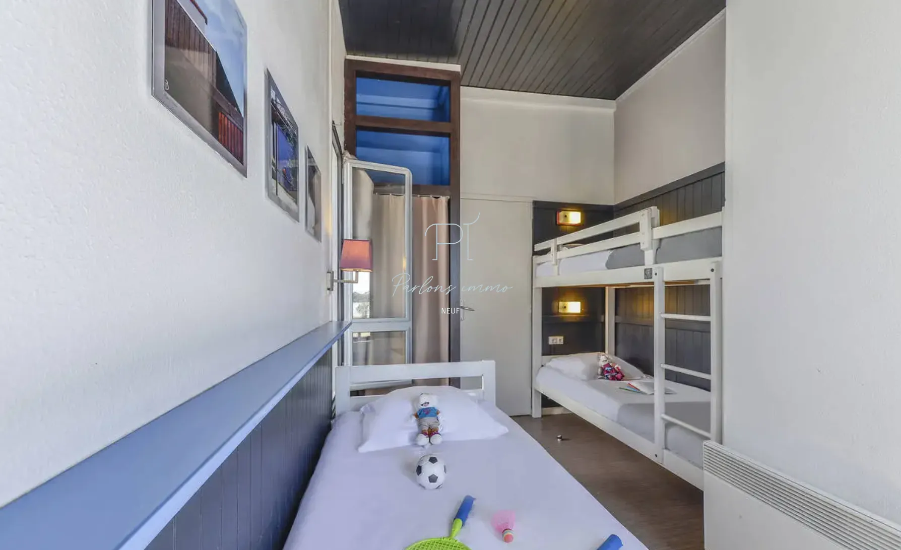 Appartement T2 avec patio à La Grande Motte, idéal pour investissement locatif dans résidence touristique 