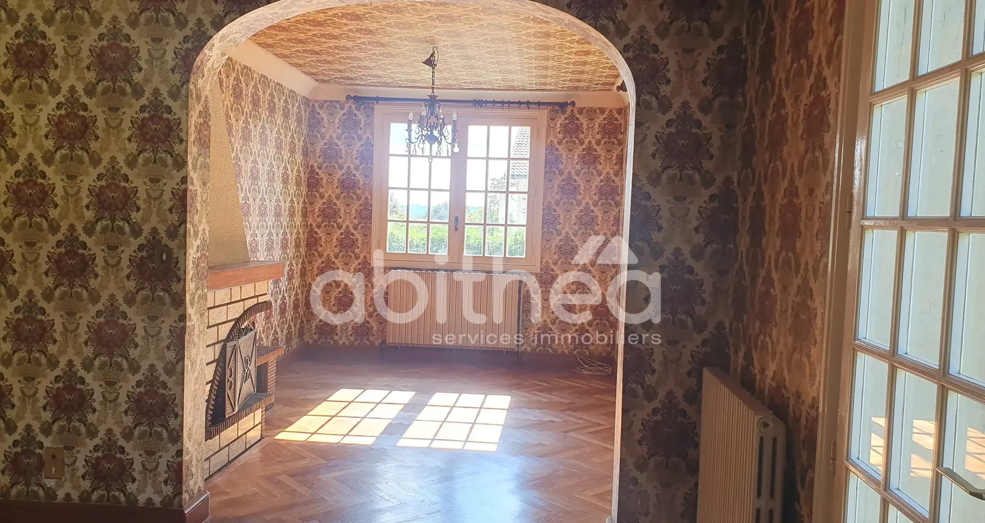 Maison typique du Limousin avec sous-sol et grand terrain à Oradour-sur-Vayres 
