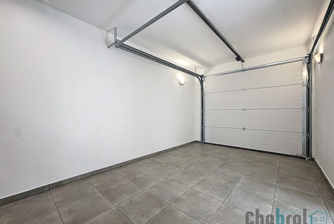 Belle maison neuve de type 5 avec garage et terrasse à Montauban 