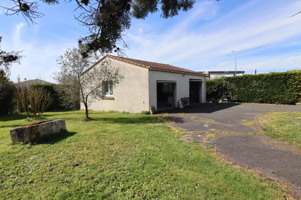 Terrain constructible de 900 m² à Royan, emplacement privilégié
