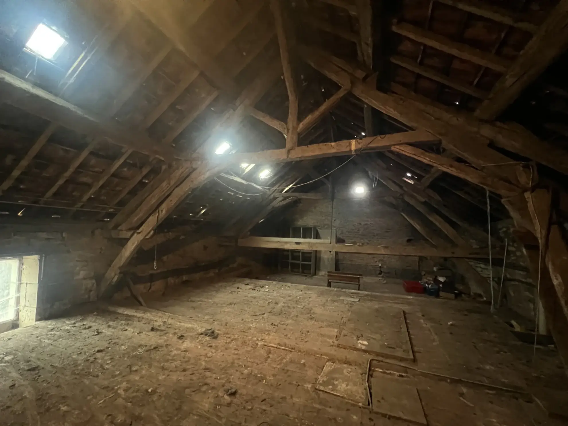Charmante maison de plain-pied proche de Montbard avec grand terrain 