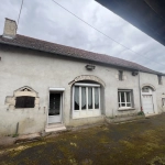 Charmante maison de plain-pied proche de Montbard avec grand terrain