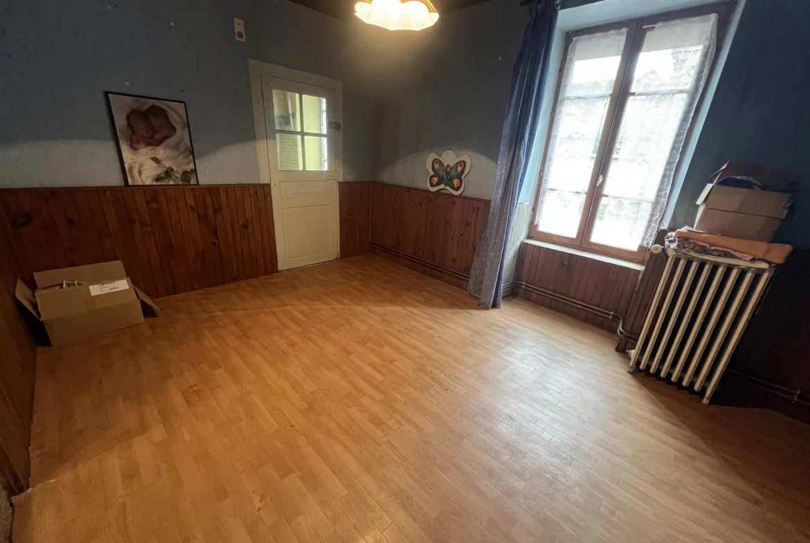 Charmante maison de plain-pied proche de Montbard avec grand terrain 