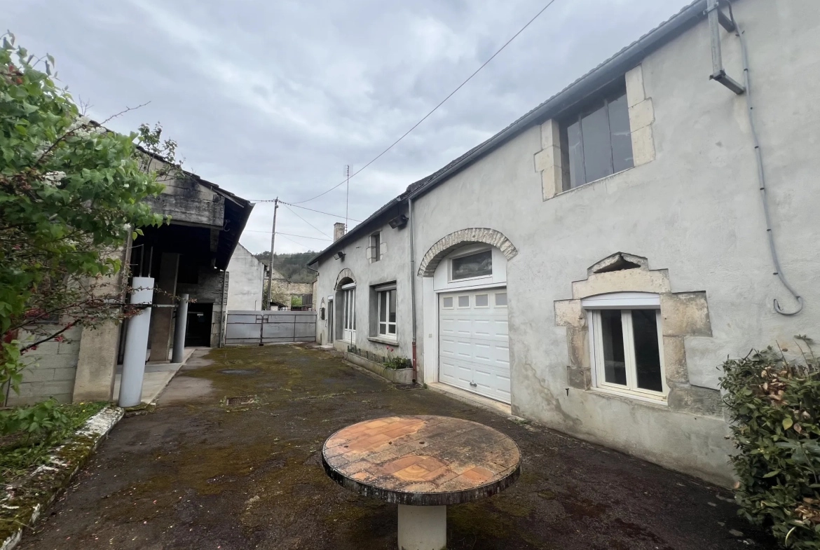 Charmante maison de plain-pied proche de Montbard avec grand terrain 