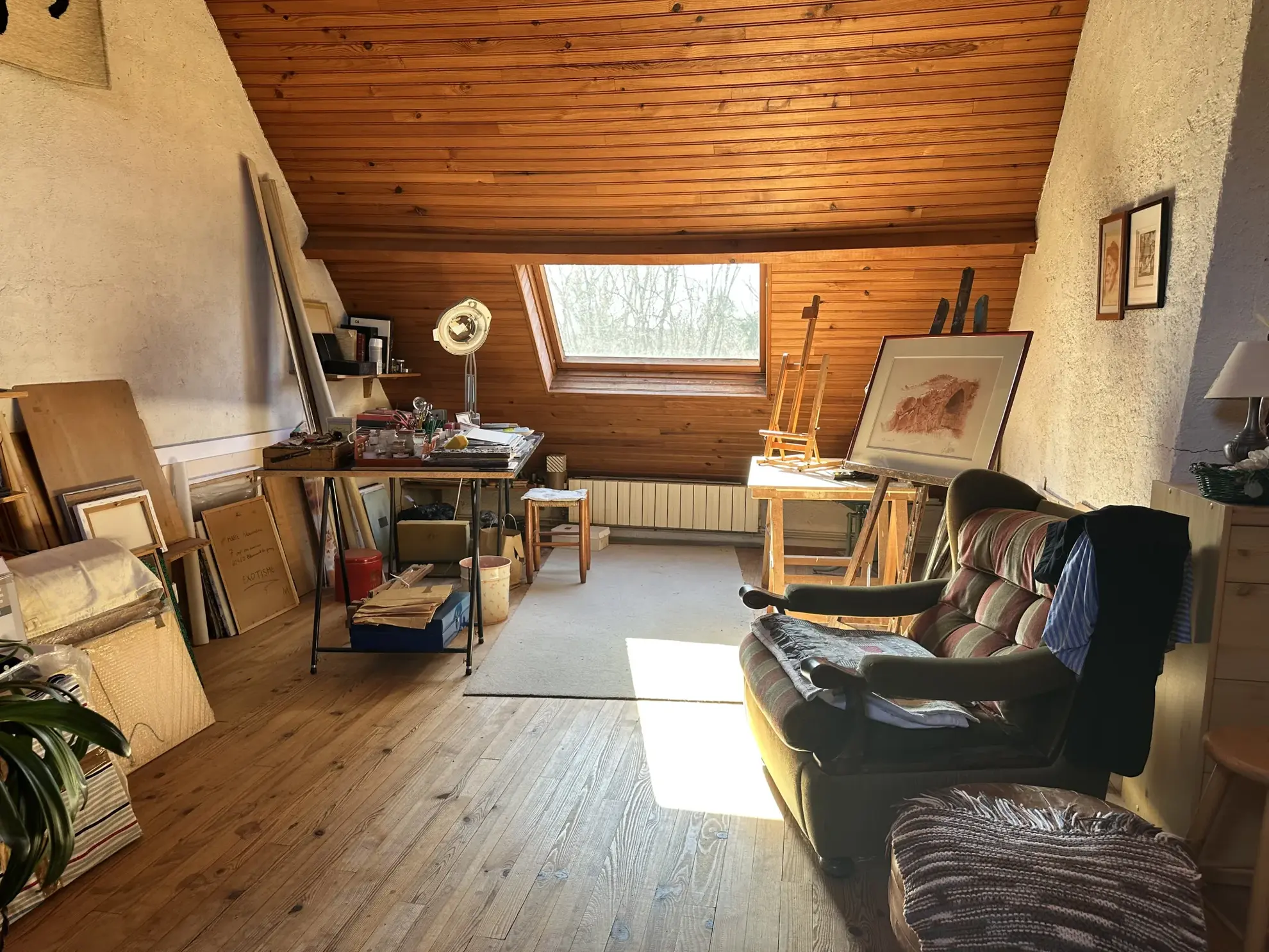 Maison de plain-pied avec atelier et jardin à Villers-sous-Saint-Leu 