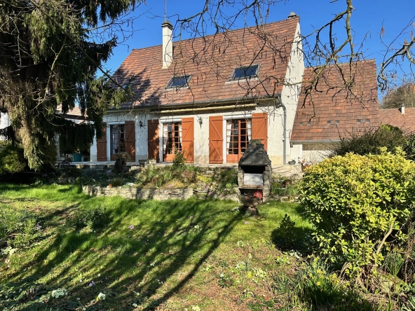 Maison de plain-pied avec atelier et jardin à Villers-sous-Saint-Leu