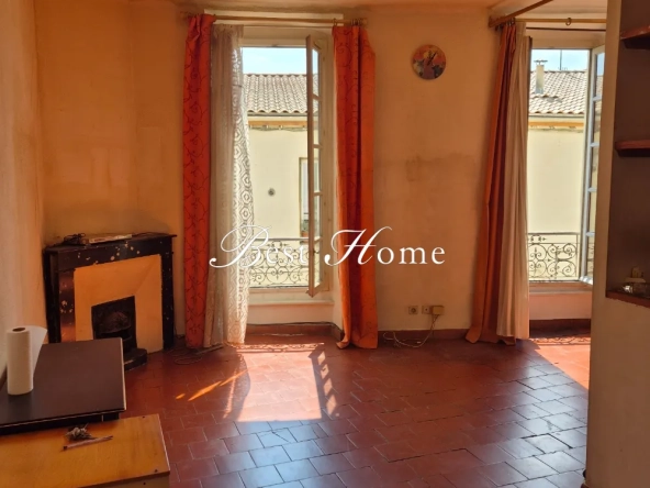 Appartement Type 3 à Nîmes, 52 m², proche du centre-ville et des Carmes