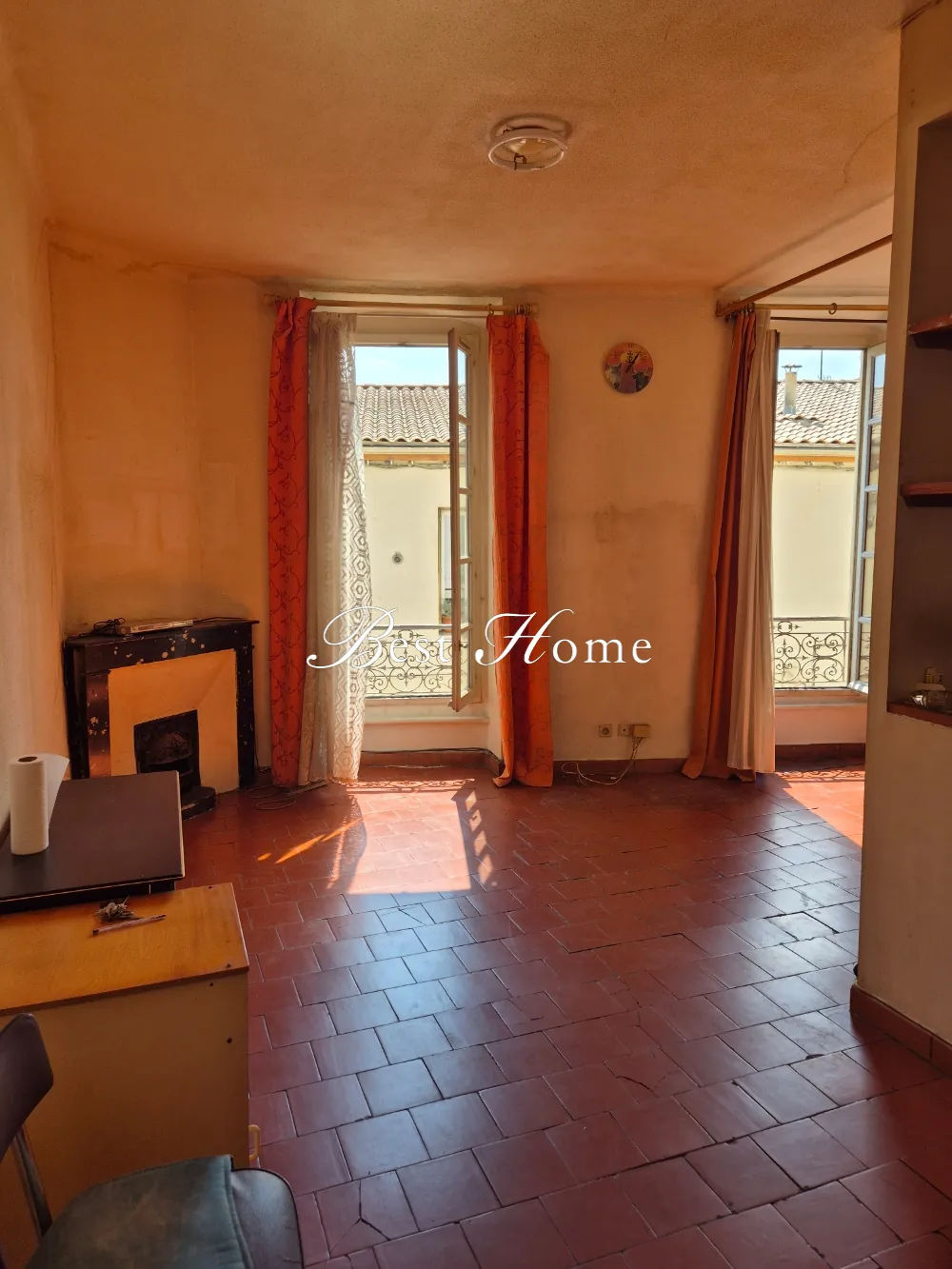 Appartement Type 3 à Nîmes, 52 m², proche du centre-ville et des Carmes 