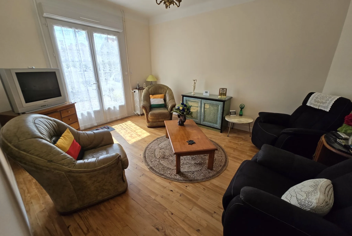 Maison de 120 m² avec 5 chambres à Tarbes – Quartier calme et proche commodités 