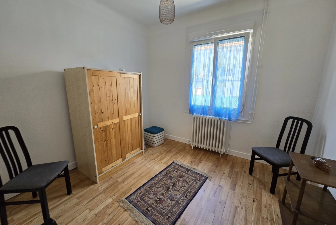 Maison de 120 m² avec 5 chambres à Tarbes – Quartier calme et proche commodités 