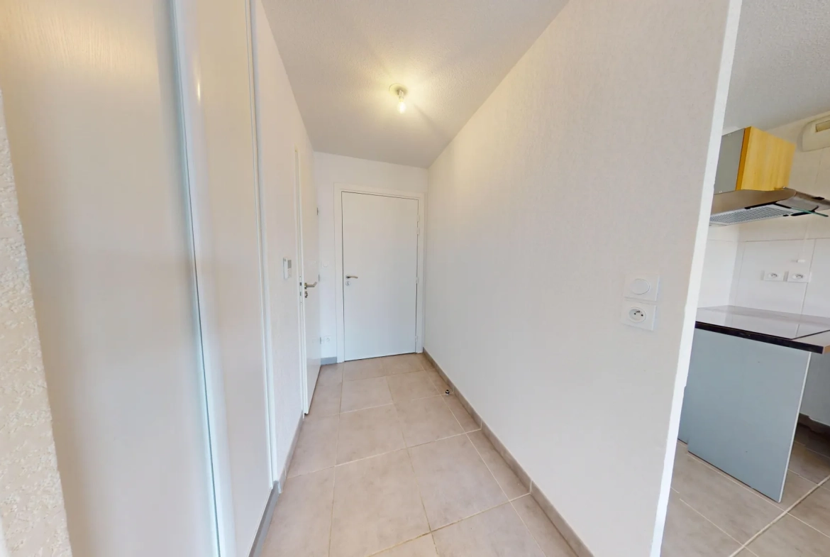 Appartement T3 lumineux avec terrasse et parking à Tournefeuille 