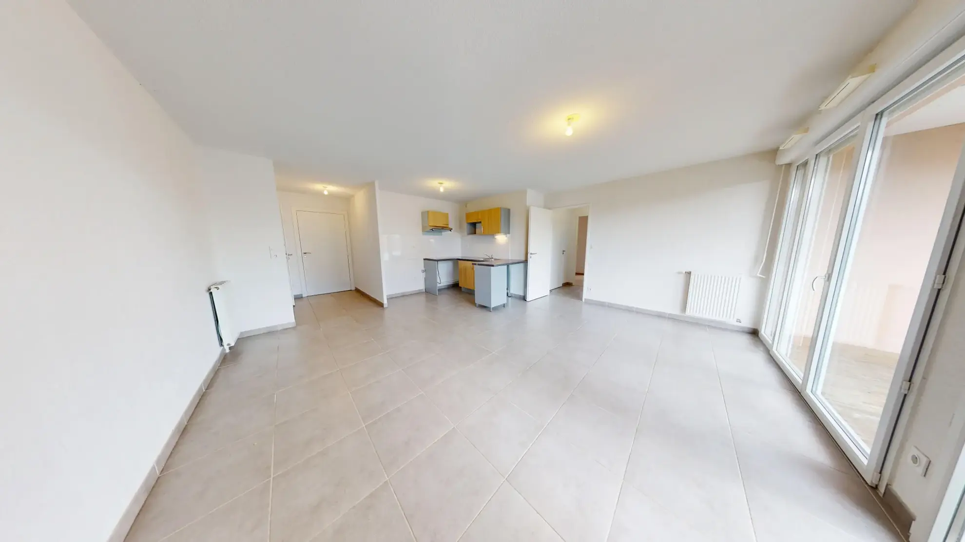Appartement T3 lumineux avec terrasse et parking à Tournefeuille 