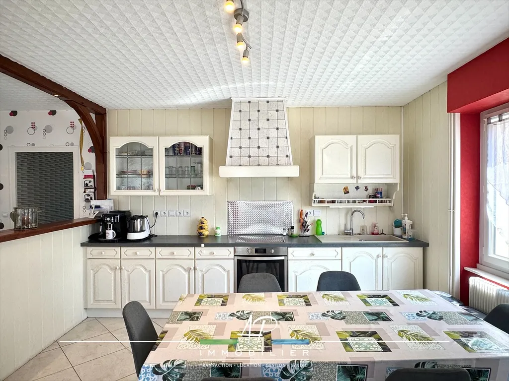 Charmante maison 4 chambres avec piscine à Jancigny – 173 m² 