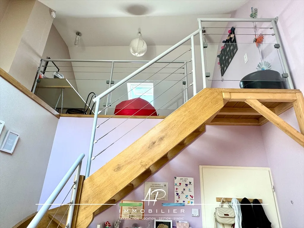 Charmante maison 4 chambres avec piscine à Jancigny – 173 m² 