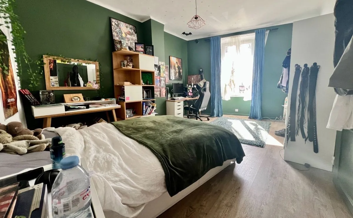 Maison de village en pierre rénovée de 150 m² à Pourcieux avec parking 