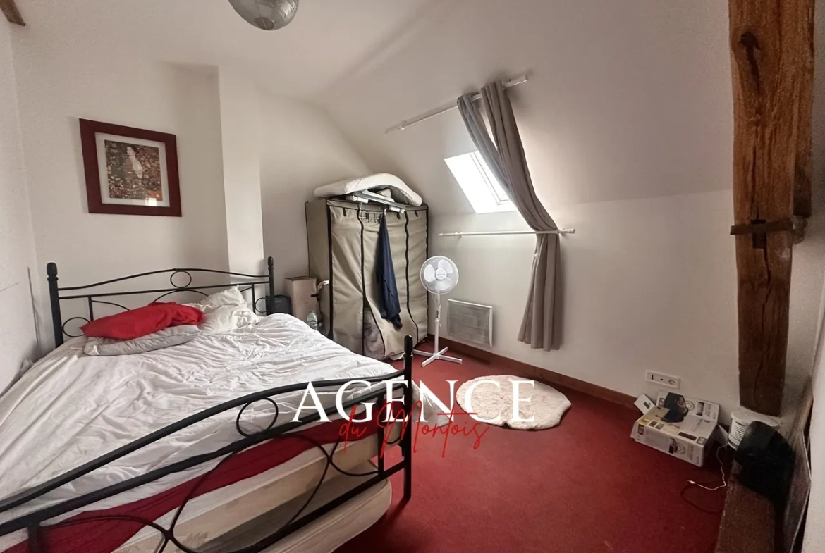 Maison villageoise rénovée avec jardin à Sergines, 4 chambres, chauffage électrique 