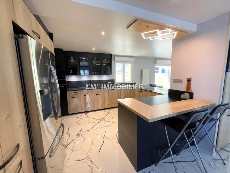 Maison familiale de 115 m² avec jardin et garage à Nogent l'Artaud, proximité Paris 