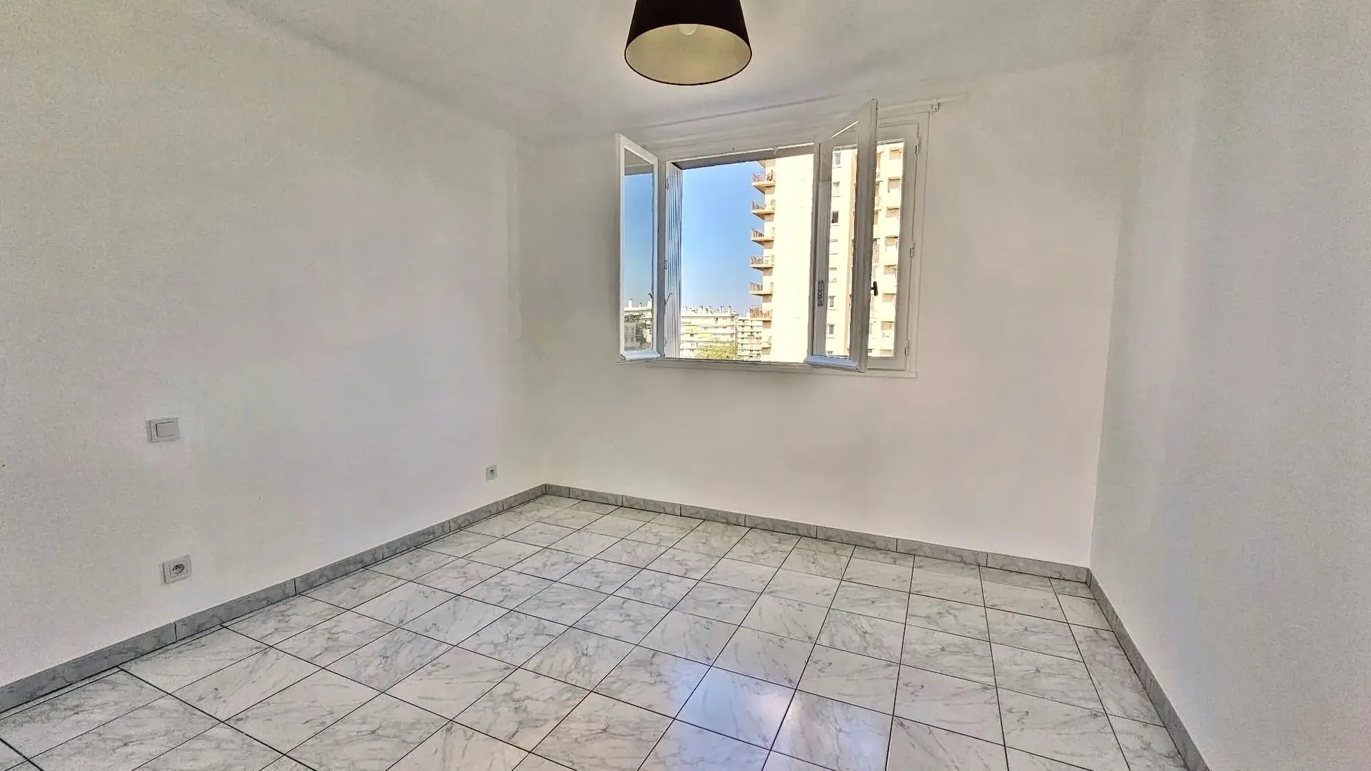 Appartement T4 lumineux de 66 m² avec balcon à Montpellier Sud 