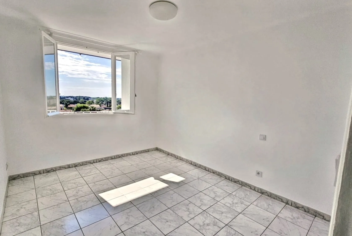 Appartement T4 lumineux de 66 m² avec balcon à Montpellier Sud 